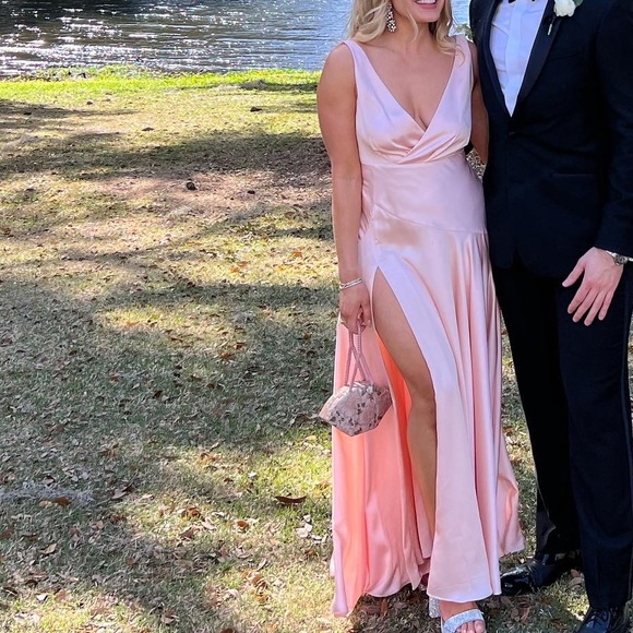 Fame and Partners Blush Bridesmaid Dress size 6 - Picture 2 of 4